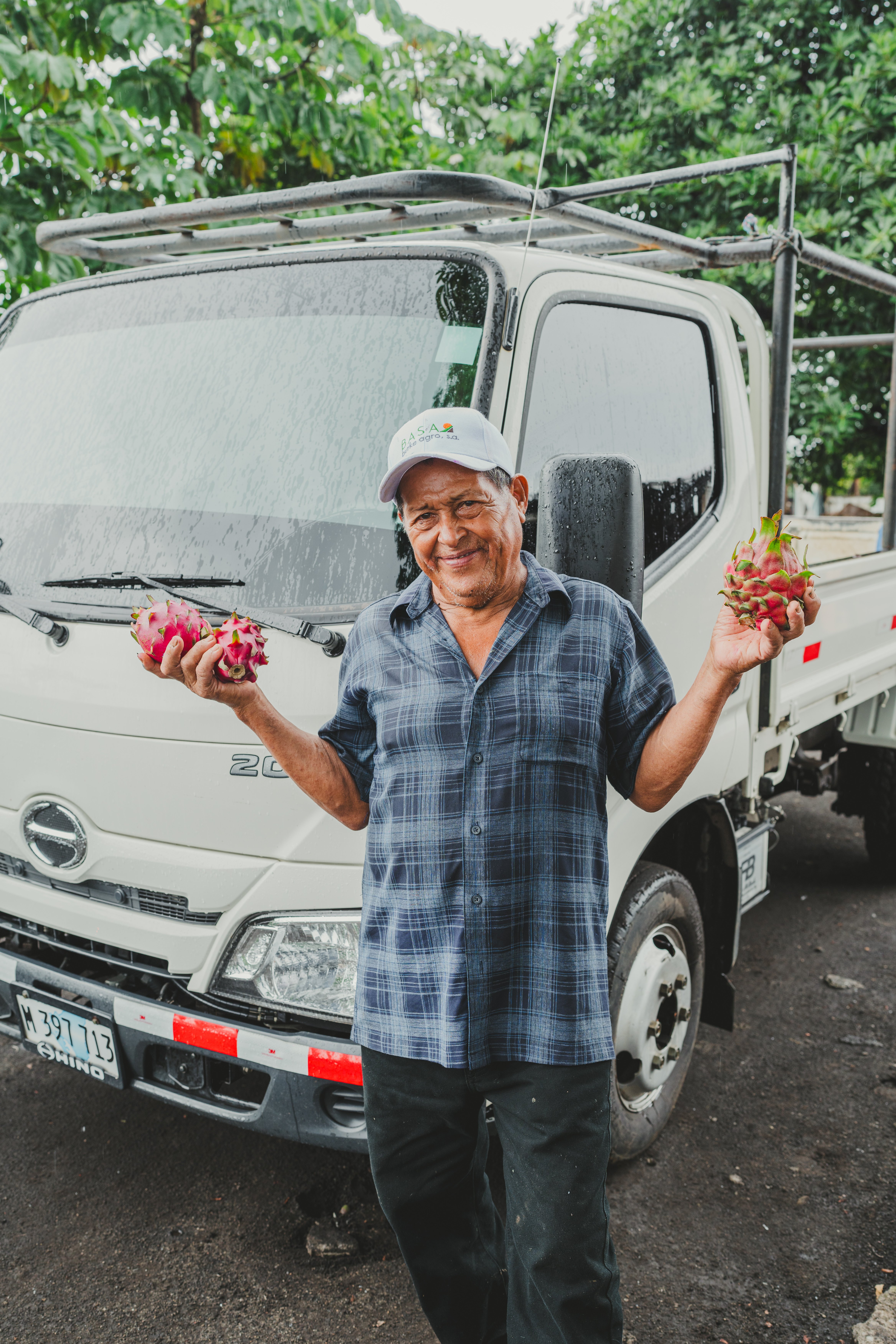 Julio Cesar Baltodano, organic dragon fruit farmer